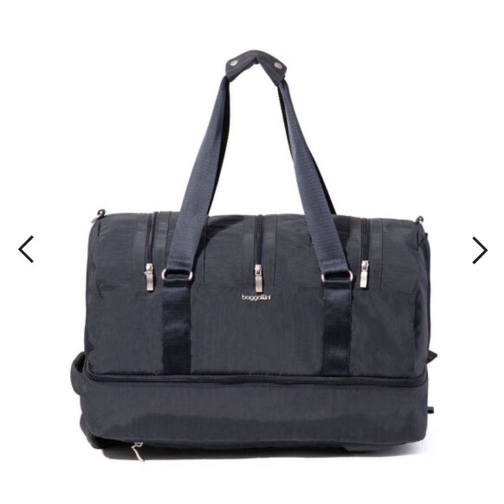 Baggallini Multi zip convertible duffel bag